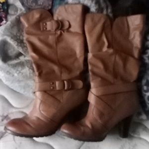 Tall heel boots
